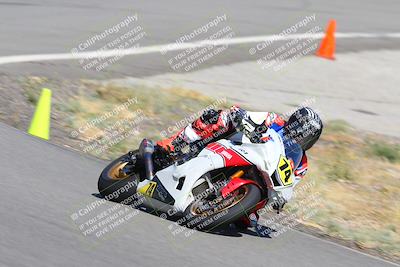 media/Oct-14-2023-TrackXperience (Sat) [[0517685739]]/Level 3/session 4 turn 6/